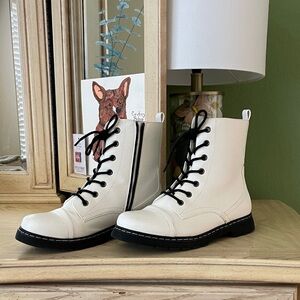 Arizona Jean Company White Combat Boots